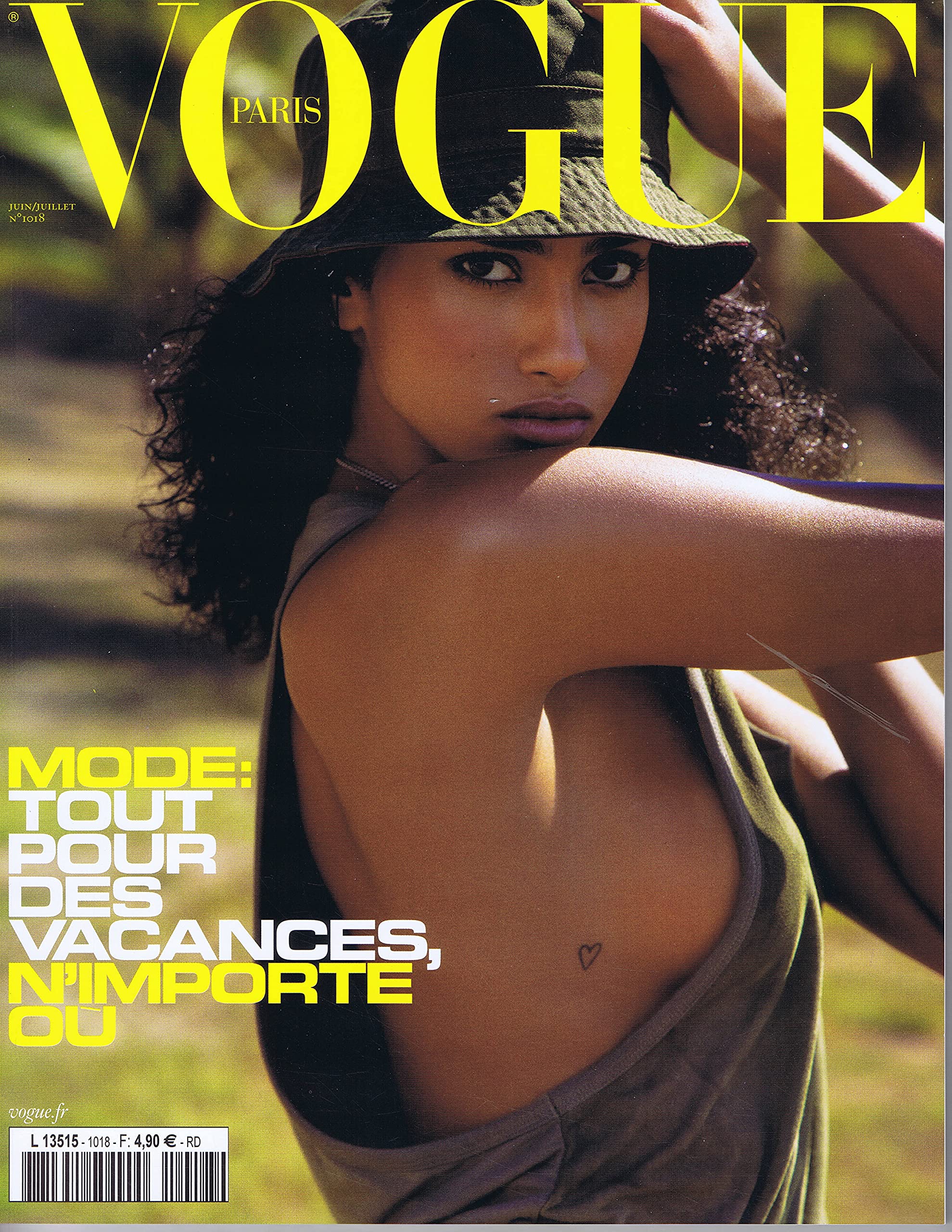 女性情報誌 Vogue Paris Magazine May 2021 Vogue Paris [FR] June - July No. 1018 2021 (単号) : Amazon.sg: Books